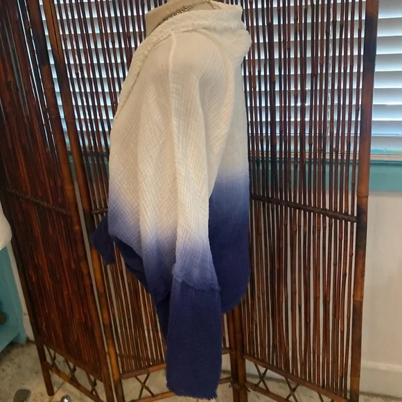 Young Fabulous & Broke shrug in 100% cotton. - Picture 2 of 7